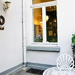 Appartement Zauberhafte Mit Hogwarts-feeling Und Terrasse Duisbourg