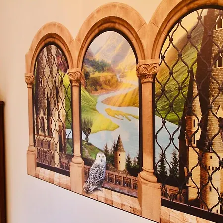 Zauberhafte Mit Hogwarts-feeling Und Terrasse 公寓